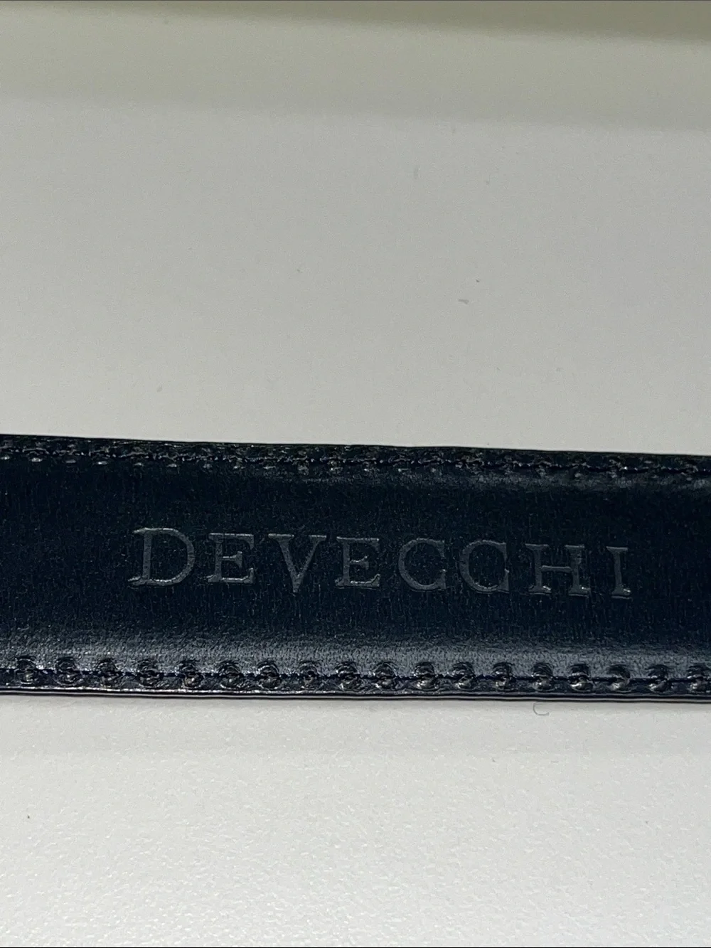 de Vecchi Black Leather Belt with Gold Buckle / Medium